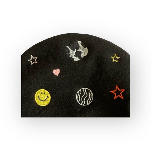 Rare: new Valfré ☻ Saturn Embroidered Wool Beret ☻ Black ☻ 1SFA Limited Edition - Picture 4 of 16
